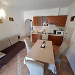 Marlina Apartment *