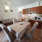 Marlina Apartment